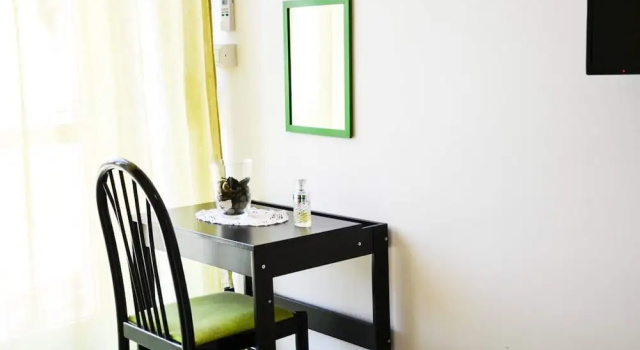 Двухместный номер Economy с балконом и с видом на город Ficurinia Guest House