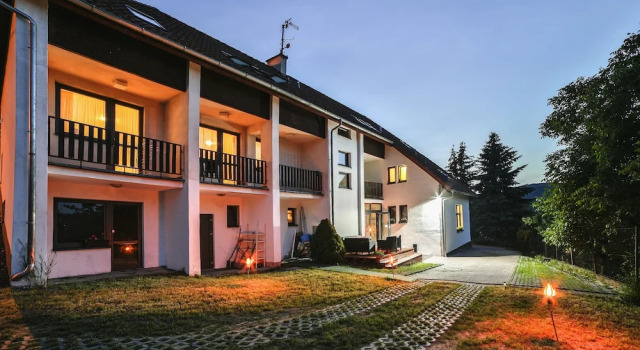 Hotel Vincent, Забронировать Отель Лугачовице Злинский край