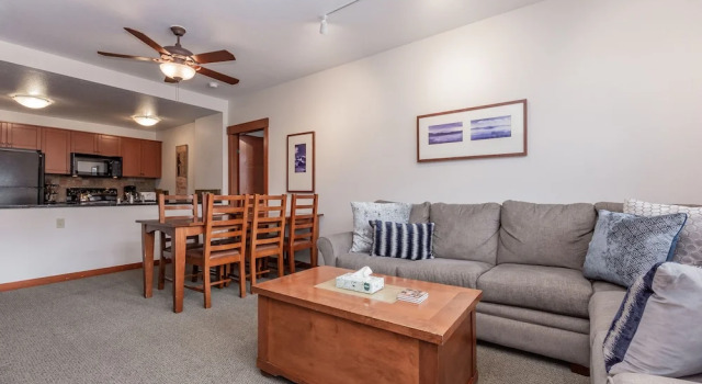 Village # 3310 - Lincoln House, Buchen Sie Ferienwohnung SPA-Hotels in Mammoth, SPA