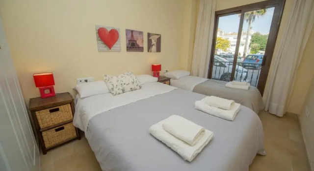 Marina Real 303