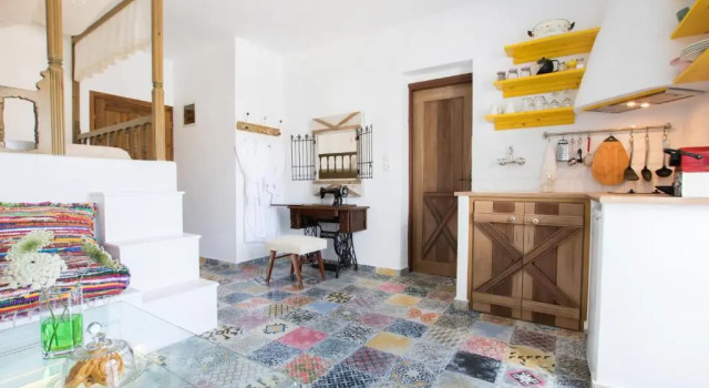 Gorgona Traditional Studio, Забронировать Апартаменты/квартира Отели Карпатоса с парковкой, Парковка