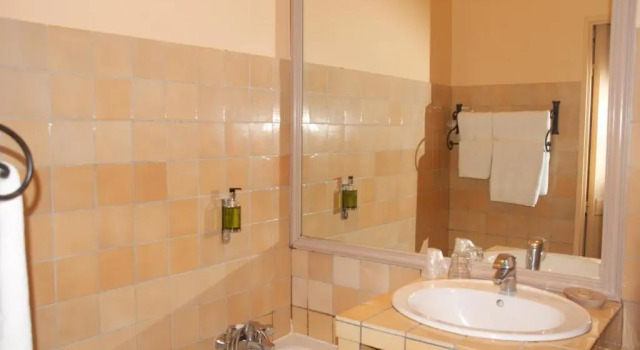 Номер Superior Auberge des Glycines