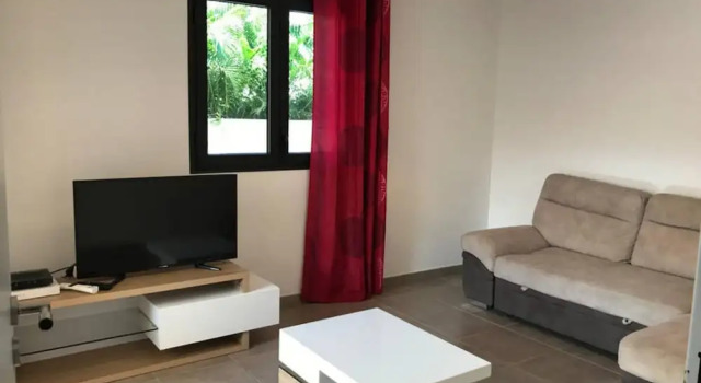 Villa Les Porcelaines, Đặt Biệt thự Nhà tranh ở Saint-Paul, Nhà tranh