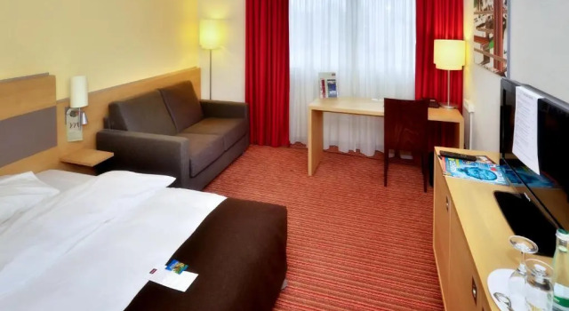 Трёхместный номер Standard elaya hotel stuttgart boeblingen
