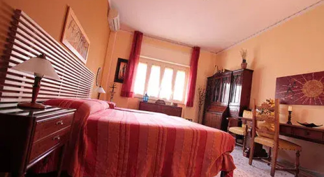 Why Not Bed and Breakfast, Buchen Sie Hotel Neapel Kampanien