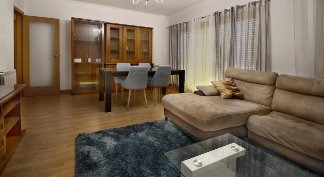 Apartamento Bisengototo, Rezervasyon Daire Loures Lisbon Region
