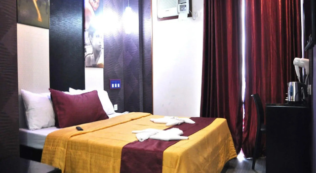 Hotel Dreamworld North Edsa, Prenota Hotel Quezon City 