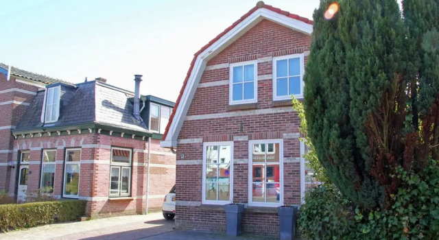 Spacious Villa near Sea in Bergen, Забронировать Вилла Отели Норда 3 звезды, 3*