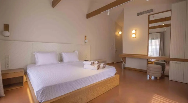 June Alaçatı (+15 Adult only)