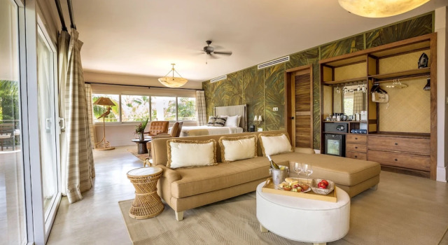 Люкс рядом с пляжем Itzana Resort & Residences