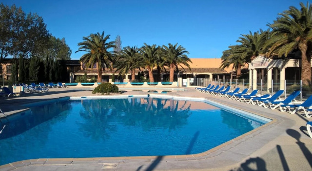 House With One Bedroom In Arles, With Pool Access And Furnished Garden - 30 Km From The Beach
