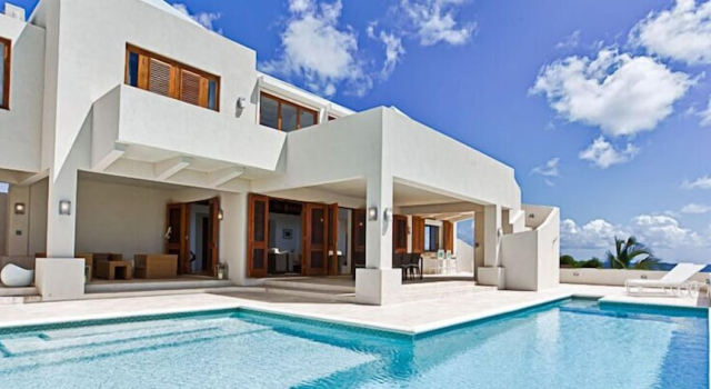 White Cedars Villa 3 Bedroom Special Offer, Book Villa Sommerhuse i The Valley, Hytte