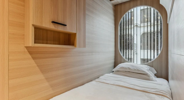 Meco Hotel - Hostel