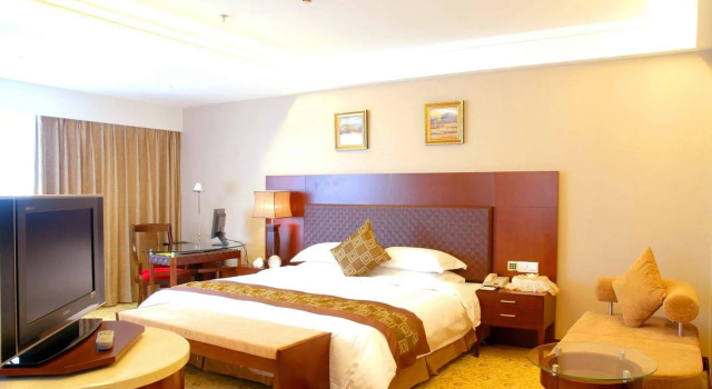Shenzhen Fortune Hotel, Rezerwuj Hotel Hotele w Shenzhen z parkingiem, Parking