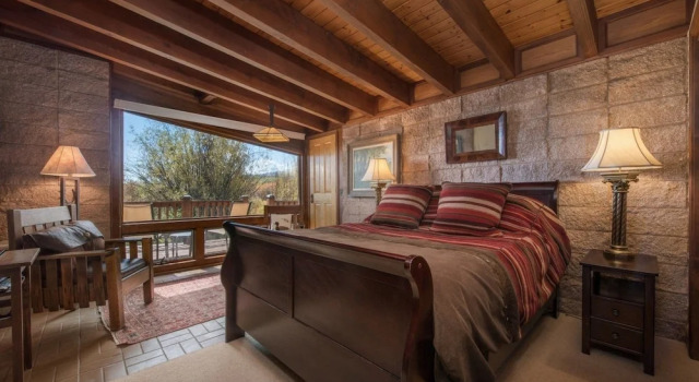 Abode at Swinging Bridge, Boek Hotel Wilson 