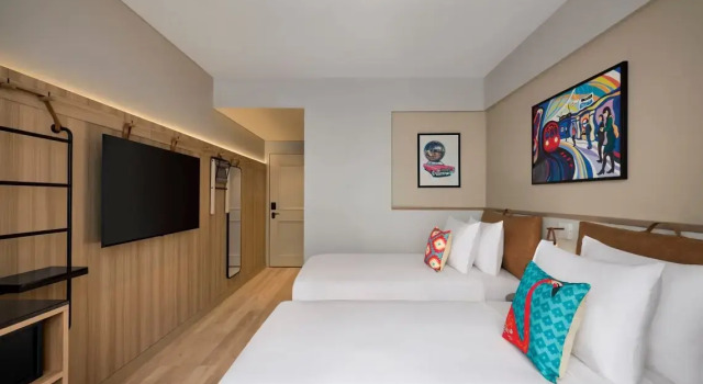 Двухместный номер Standard с видом на город Moxy Mumbai Andheri West