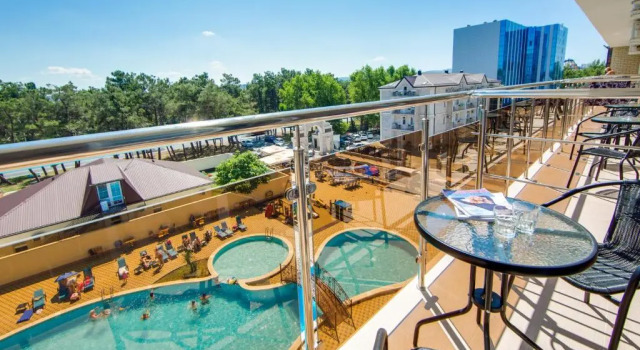 Hotel Poseidon-4, Забронировать Отель Отели Побережья Анапы с парковкой, Парковка