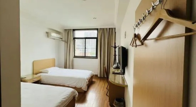 Shanghai Jiujin Hotel (Railway Station Zhabei Central Hospital Branch), Varaa Hotelli Zhabei 