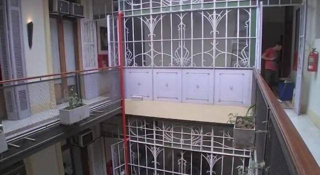 Parla Hostel
