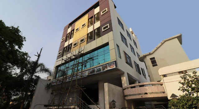 OYO Flagship 30894 Indira Nagar, Забронировать Отель Отели Лакхнау 3 звезды, 3*