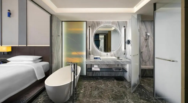 Двухместный номер Deluxe с видом на озеро Renaissance Changzhou Wujin Hotel