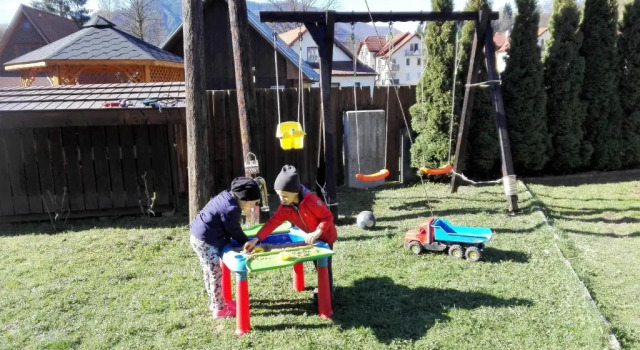 Chata za potokom 2, Rezervovat Apartmán Hotely v Žilinský kraj s parkováním, Parkování