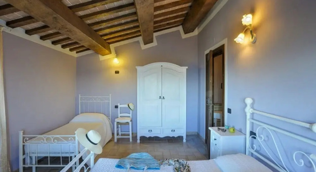 Fontespina, Rezervovat Hotel Apecchio 