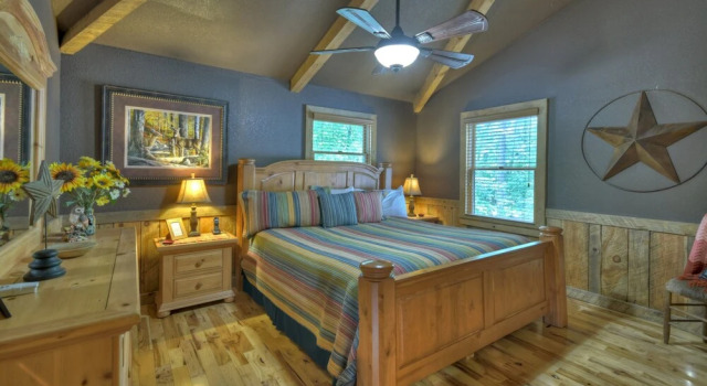Heavens Doorstep- Stunning Mtn & Lake Nottley View, Book Hotel SPA-hoteller i Blue Ridge, SPA