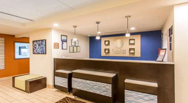 Comfort Inn & Suites Cookeville, Book Hotel Cookeville Tennessee