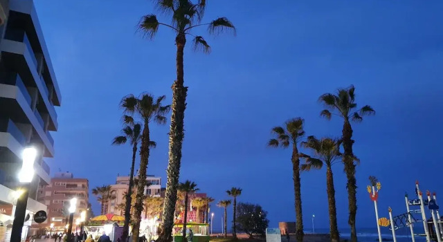 Апартаменты Lovely Apartment Near the Beach in Sunny La Mata