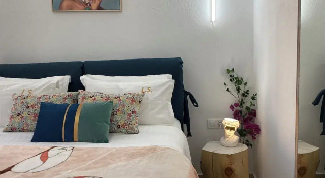 Люкс с балконом Lucky Suites