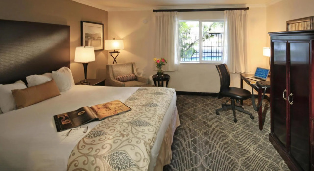 Номер Standard Best Western Danville Sycamore Inn