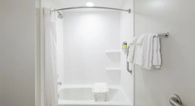 Четырёхместный номер Standard Holiday Inn Express & Suites St George North - Zion