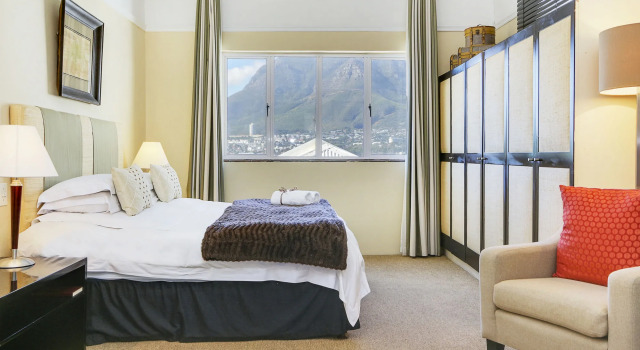 Liberty Lodge Guest House, Забронировать Отель Отели Cape Peninsula с парковкой, Парковка