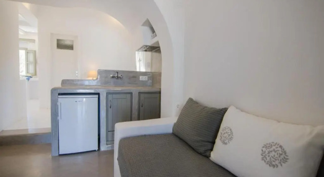Студия Superior Island House Apartments