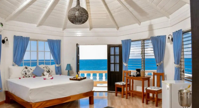 Люкс Beyond Sunset Resort & Villas