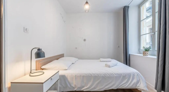 Appartement en centre piétonnier proche de la gare, Забронировать Апартаменты/квартира Тьонвиль Moselle, рядом с Региональная больница Мец-Тьйонвиль