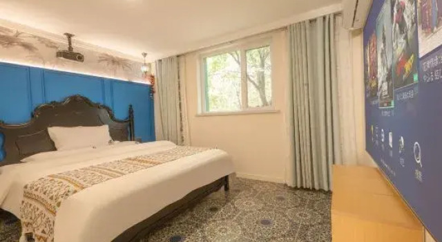 Люкс Business Jinse Courtyard Homestay · Liuxing Street Scenic Area Branch