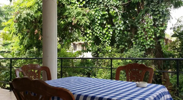 Номер Economy Pathum Family Home