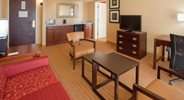 Двухместный люкс c 1 комнатой Courtyard Chicago Southeast/Hammond, Indiana