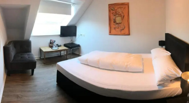 Трёхместный номер Standard Hotel Berliner Hof