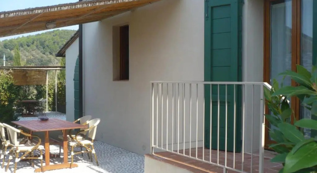 Апартаменты c 1 комнатой Casa Vacanze "Casale al Pino"
