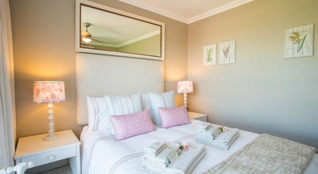 dk villas 1 Harbour View Hout Bay, Забронировать Отель Бизнес-отели Хаут-Бей, рядом с S.A. Fisheries Museum, 4* 5*