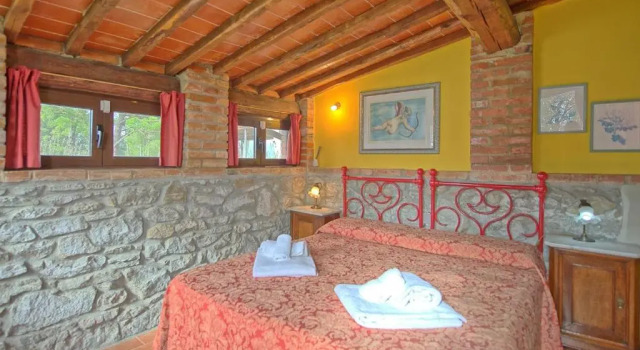 On the Coast of the Tyrrhenian Sea Combined, Book Hotel Mondragone Campania