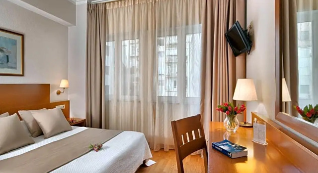 Номер Standard Athos Hotel