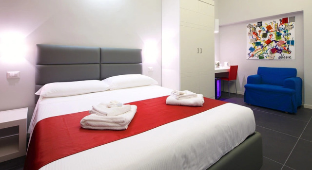 Номер Standard NearHome Smart Suites Guest House
