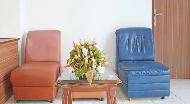 Cendrawasih Homestay by OYO Rooms, Rezerwuj Hotel Padang Sumatra