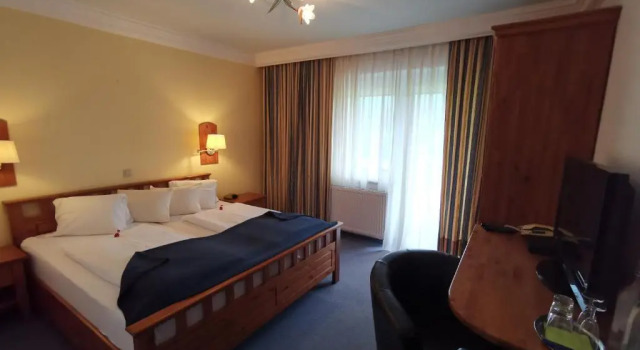 Номер Standard Hotel Kärntnerhof & Suiten 3-Stern Superior