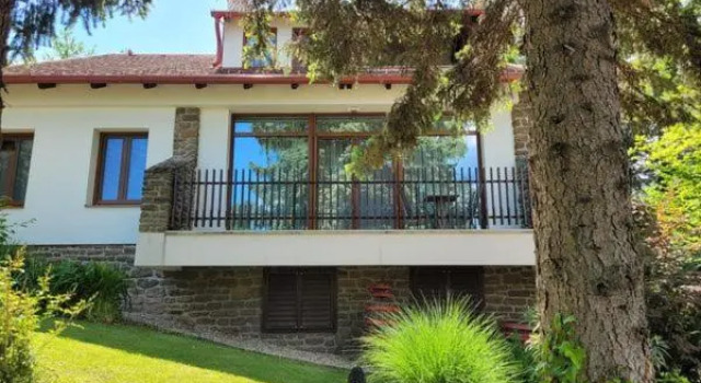 Hanga Vendégház, Rezervovat Hotel Tihany 