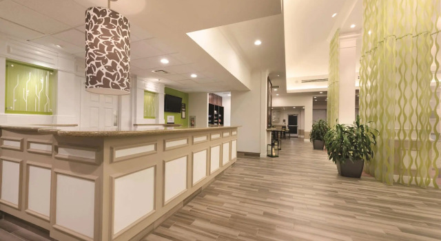 Hilton Garden Inn Akron-Canton Airport, Book Hotel Uniontown Ohio
